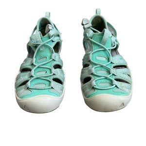 KEEN unisex child Moxie Closed Toe Casual Sandal